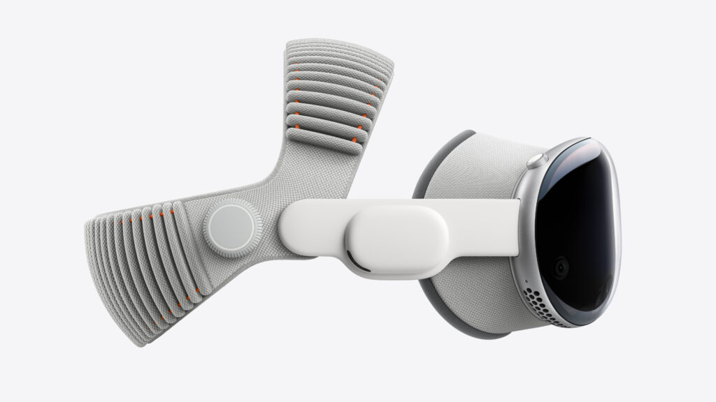 Apple Vision Pro M5 with Dual Knit Band and immersive visionOS 26 interface